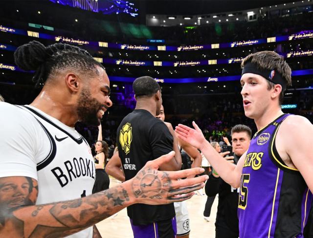 开云体育官网-轰38分创新高！里夫斯变詹皇绝配：5600万合同真香