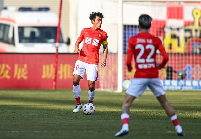 Kaiyun开云官方网站中国登录-【2021中超总结之广州】为广州之名 挺过最艰难赛季