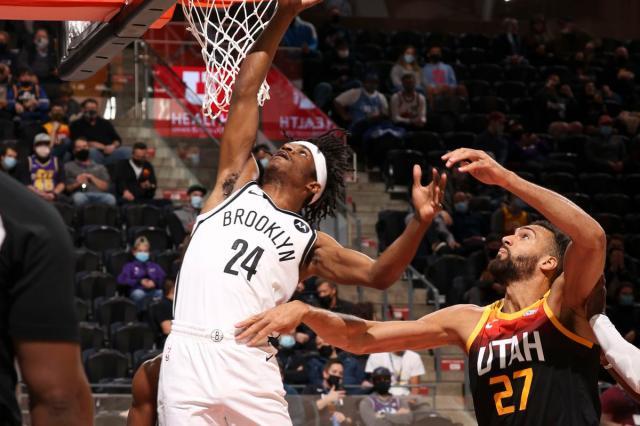 开云体育-中国官网登录入口-篮网生涯首秀狂砍23+15!10天短工得到纳什的盛赞